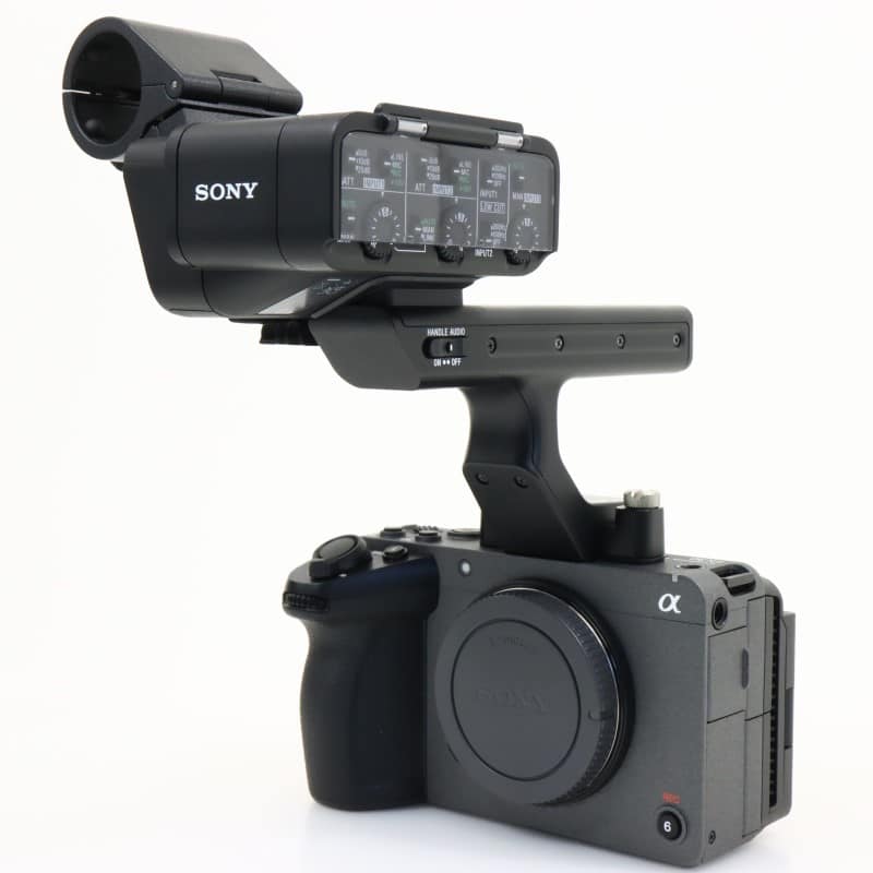 FX30 XLRハンドルユニット同梱モデル ILME-FX30