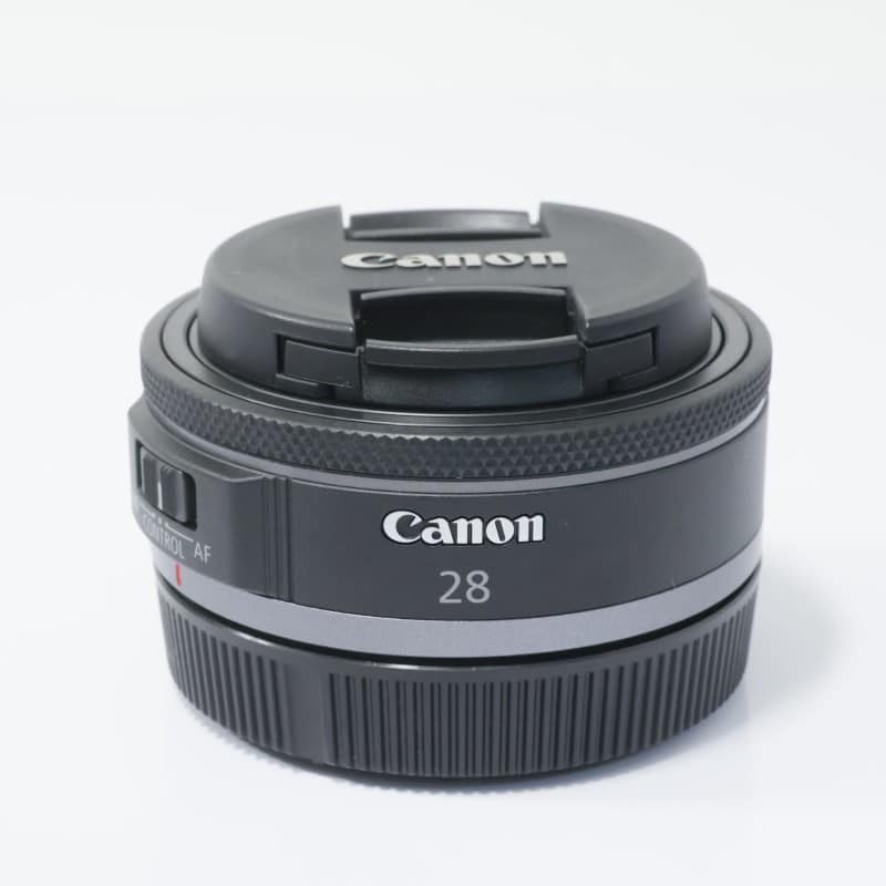 RF28mm F2.8 STM