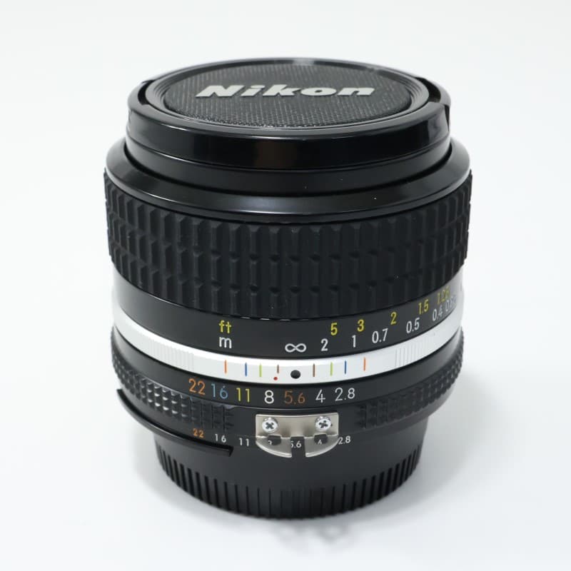AI Nikkor 24mm f/2.8S