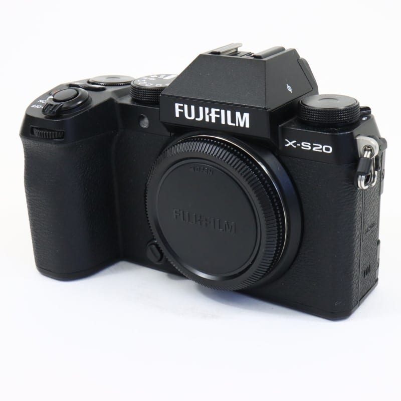 FUJIFILM X-S20 ボディ