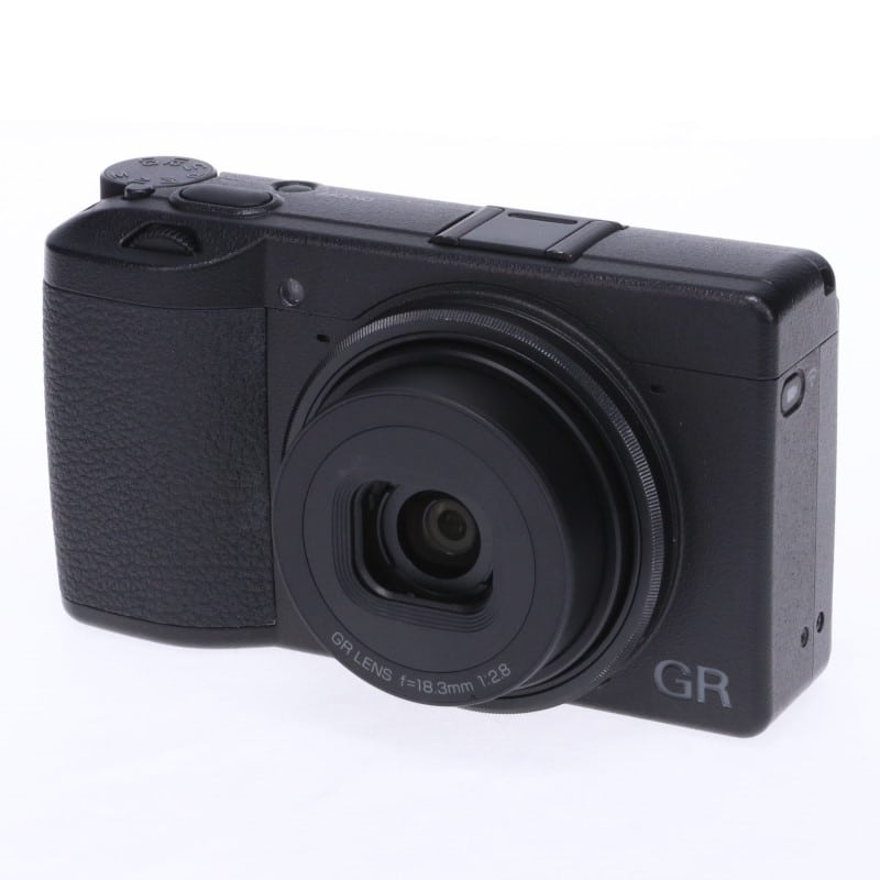 RICOH GR III