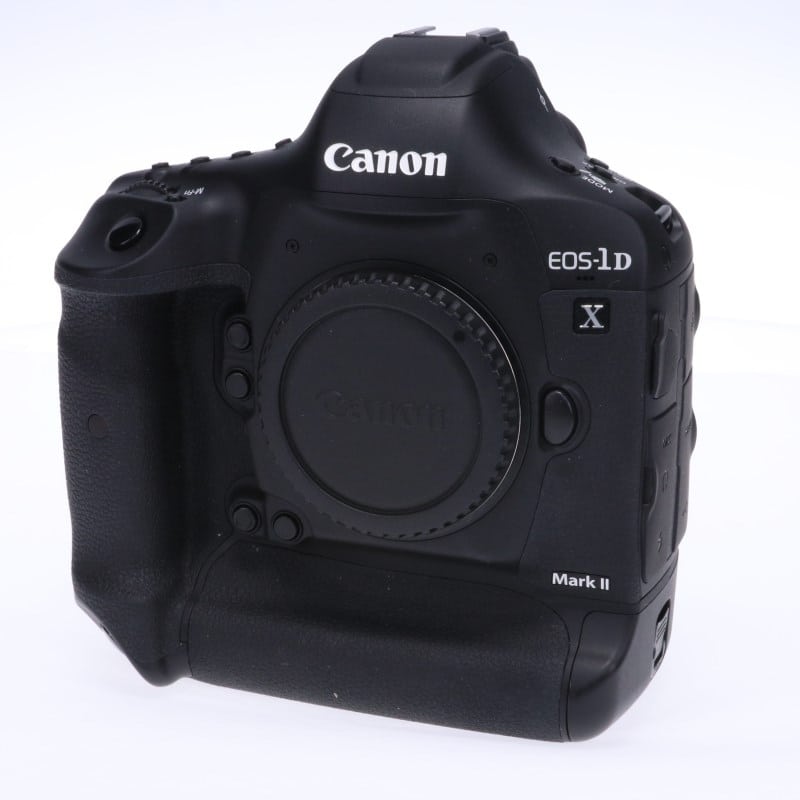 EOS-1D X Mark II ボディー