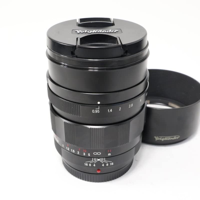 NOKTON 42.5mm F0.95 Micro Four Thirds