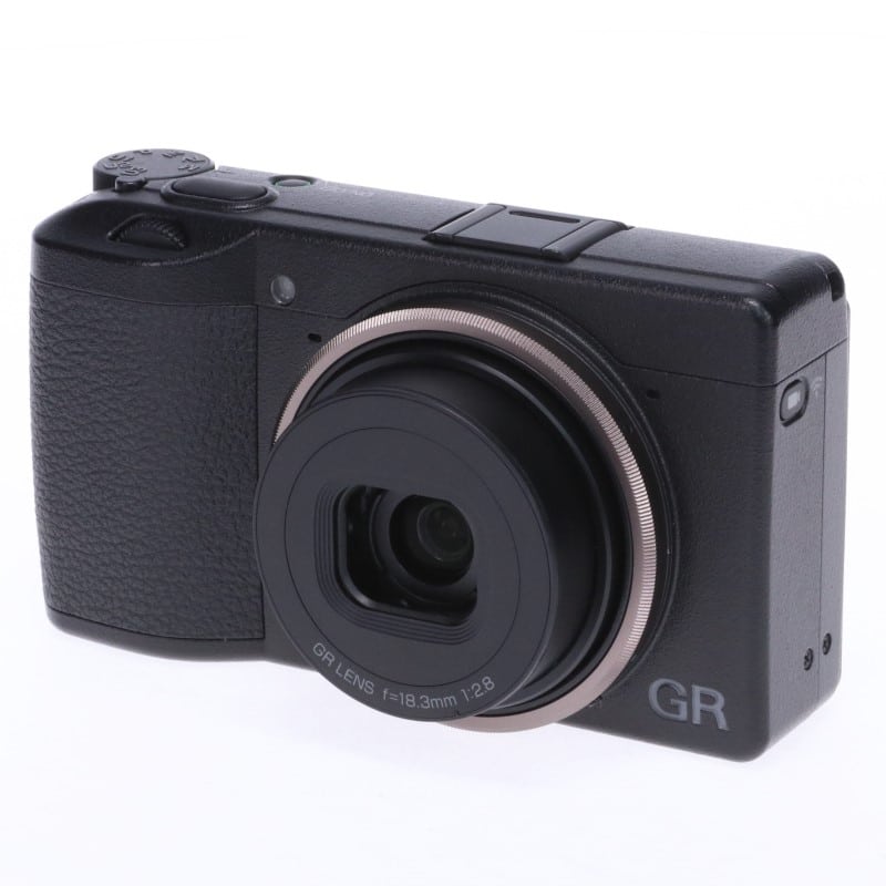 RICOH GR III