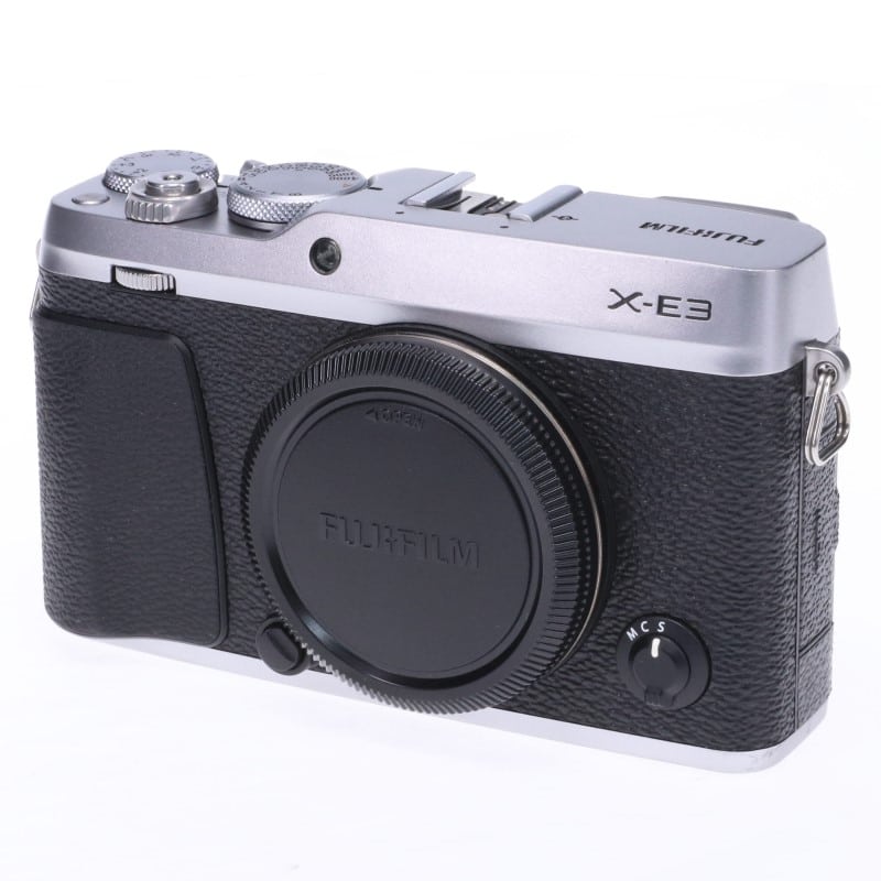 富士フイルム FUJIFILM X-E3 ボディ シルバー 中古