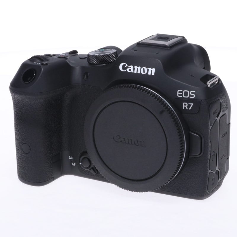 EOS R7 ボディー