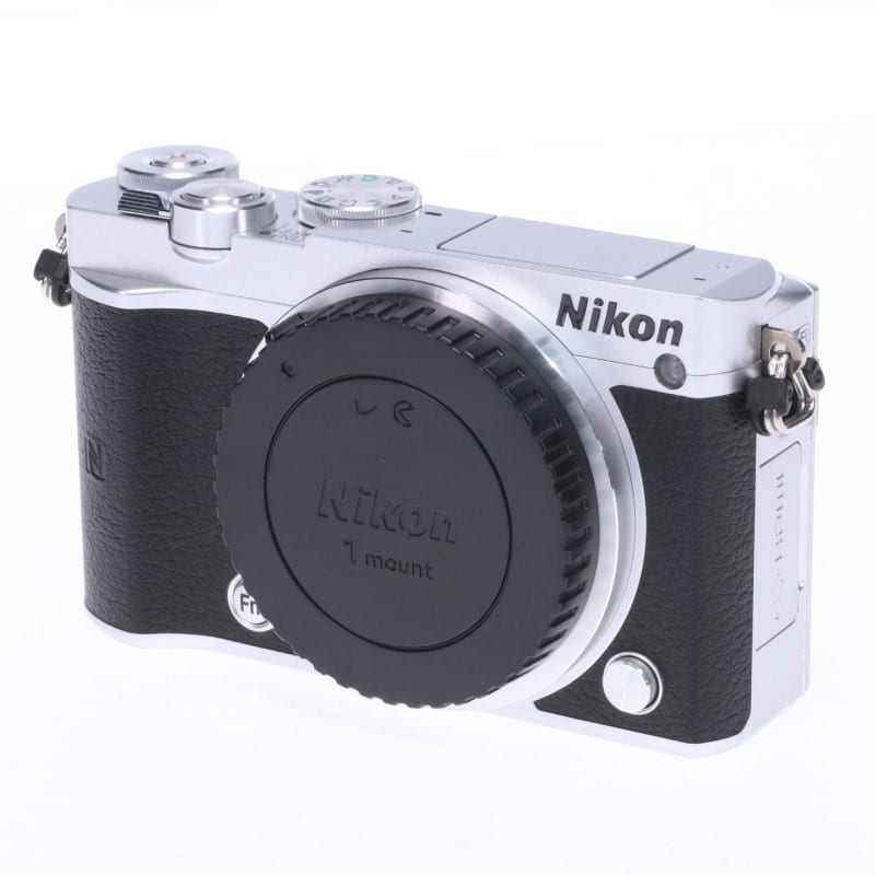 Nikon 1 J5 ボディー シルバー
