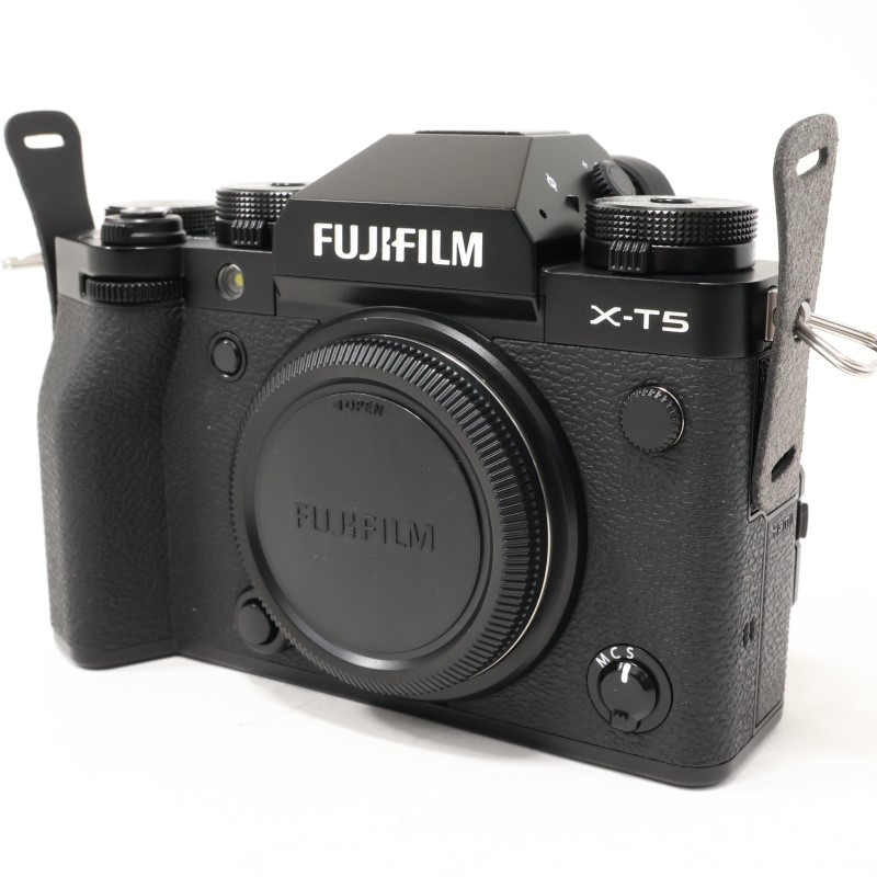 FUJIFILM X-T5 ボディ ブラック