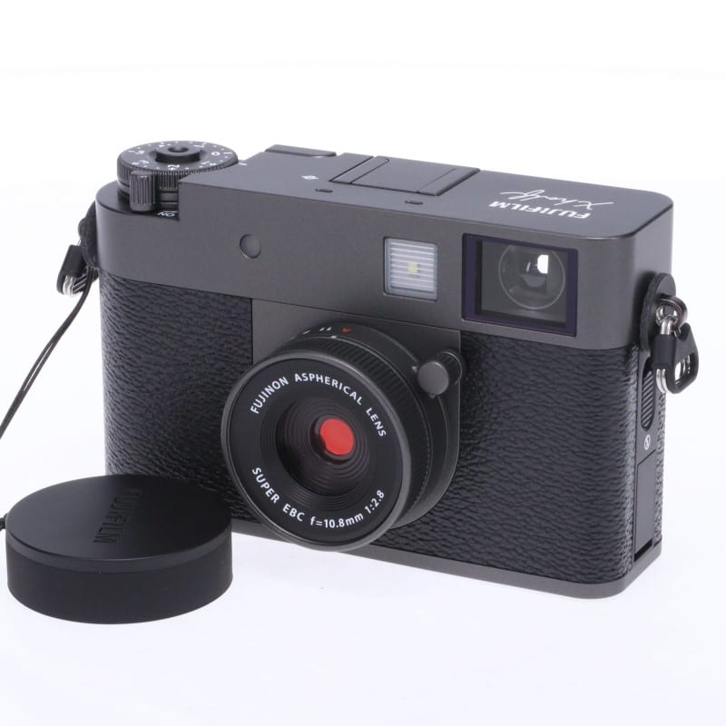 X half (FUJIFILM X-HF1) チャコールシルバー