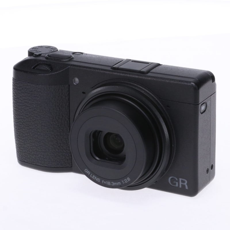RICOH GR III