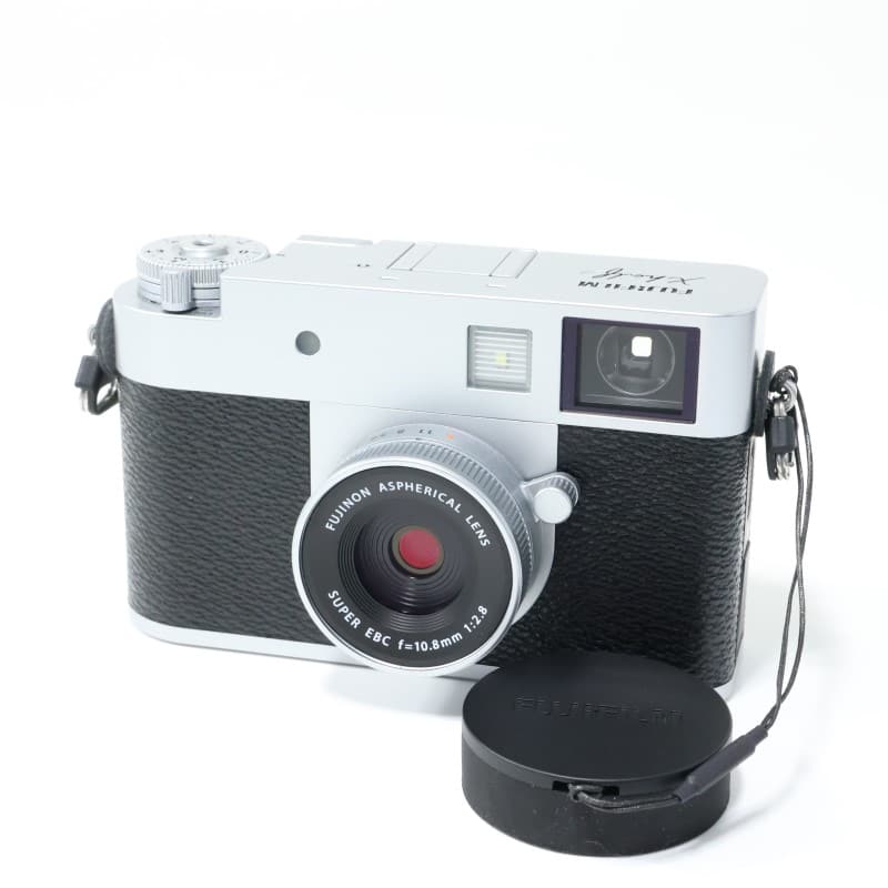 X half (FUJIFILM X-HF1) シルバー