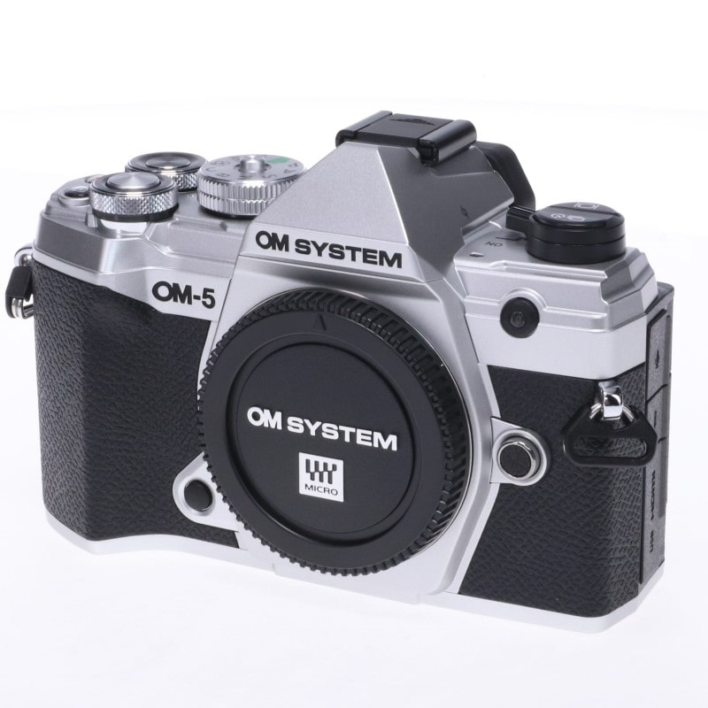OM SYSTEM OM-5 ボディー シルバー