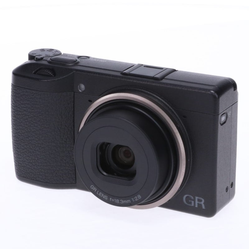 RICOH GR III