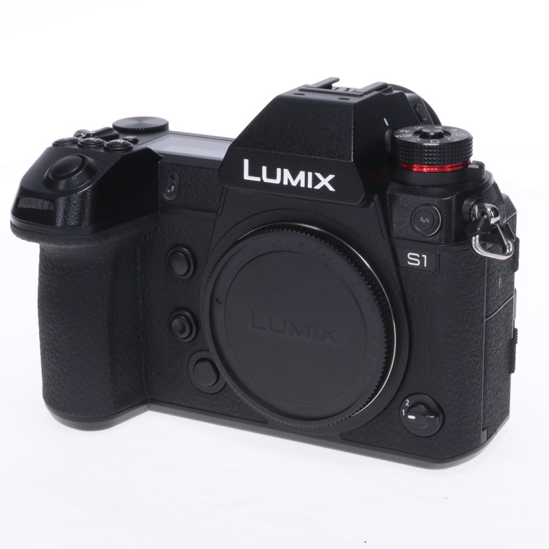 LUMIX DC-S1