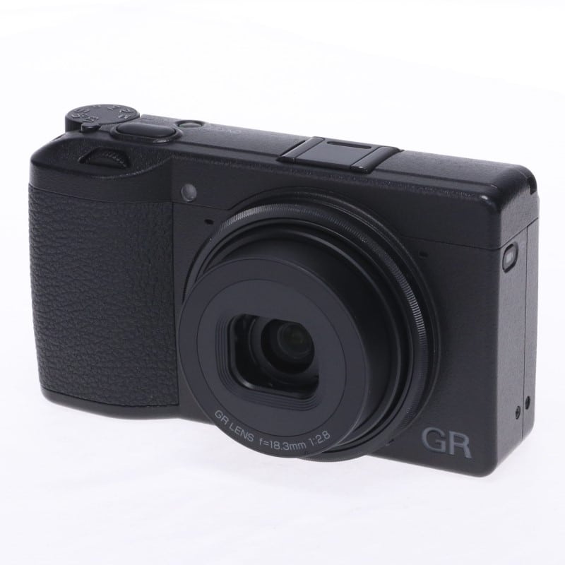 RICOH GR III
