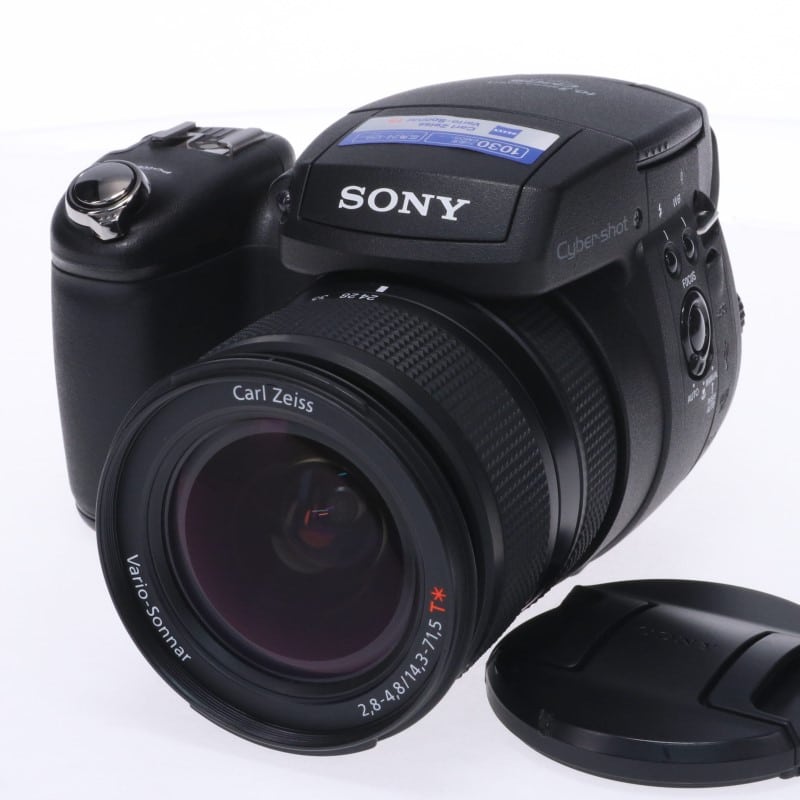 Cyber-shot DSC-R1