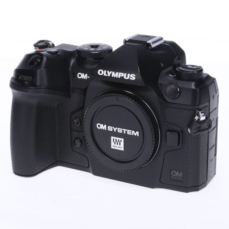 OM SYSTEM OM-1 カメラボディ 本体のみ 81m0fohfjxL._UF1000,1000_QL80_.jpg