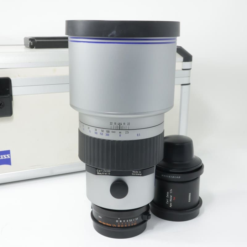 FE 300mm F2.8 テレ スーパーアクロマート