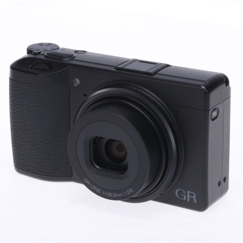 RICOH GR III