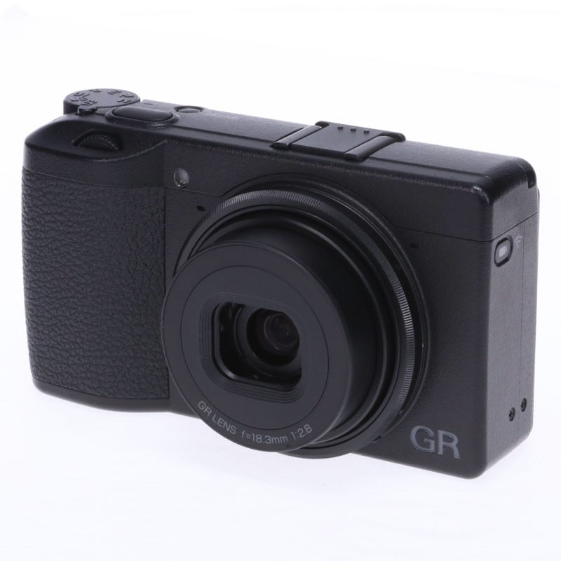 RICOH GR III
