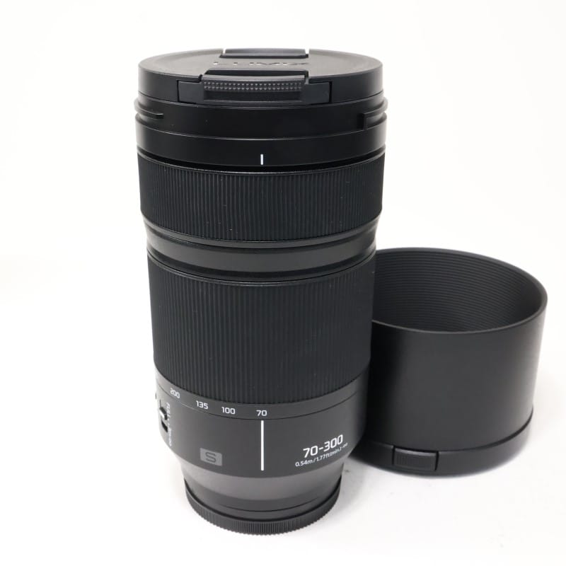LUMIX S 70-300mm F4.5-5.6 MACRO O.I.S. S-R70300