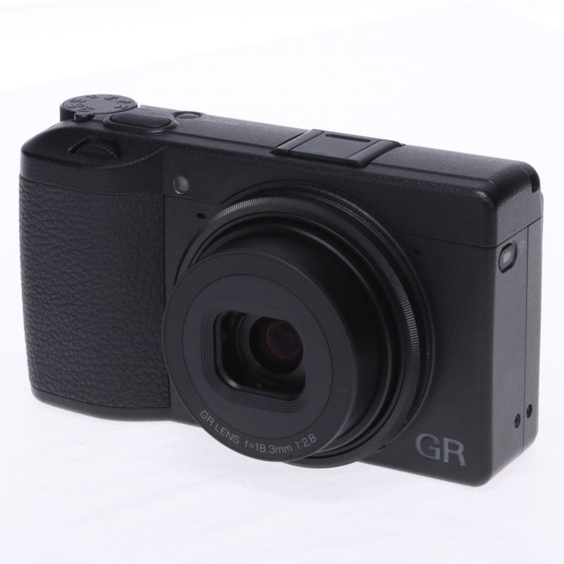 RICOH GR III