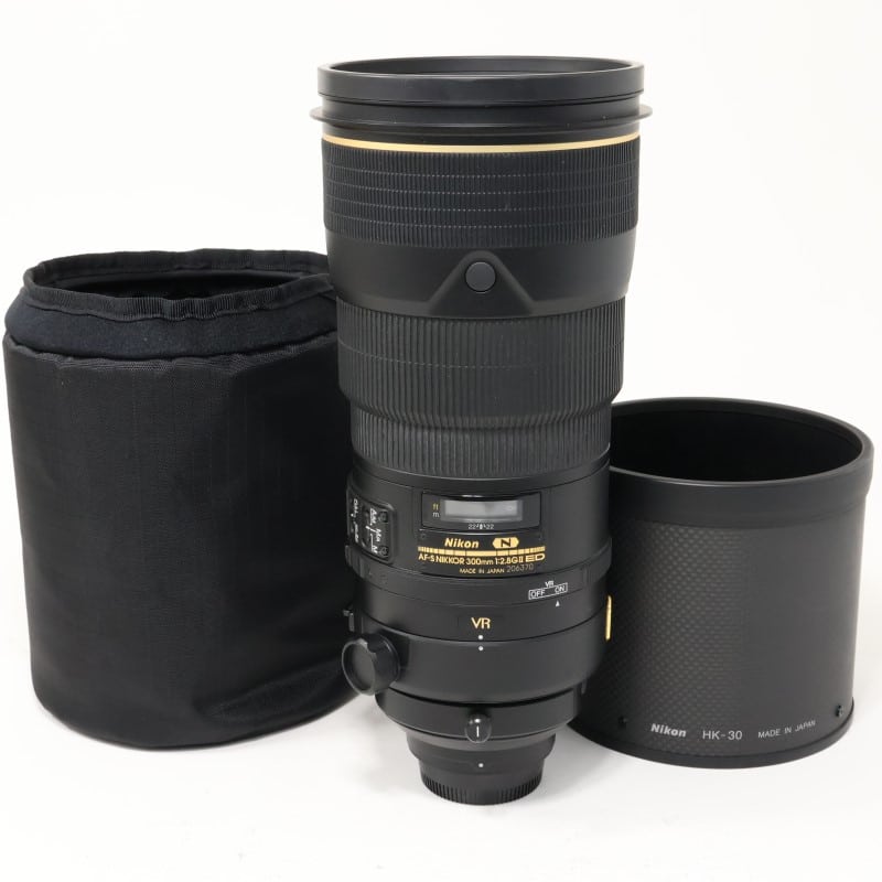 Nikon AF-S NIKKOR 300mm 1:2.8 G ED ケース付き キヤノン 【 AF鳴き 玉キレイ 】Nikon AF-S NIKKOR 300mm F2.8 D