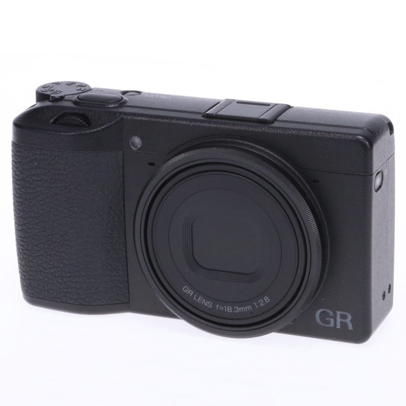 RICOH GR III
