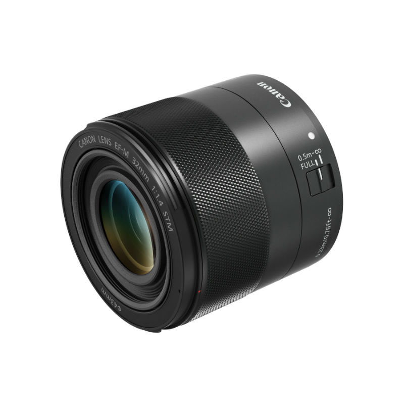 EF-M32mm F1.4 STM