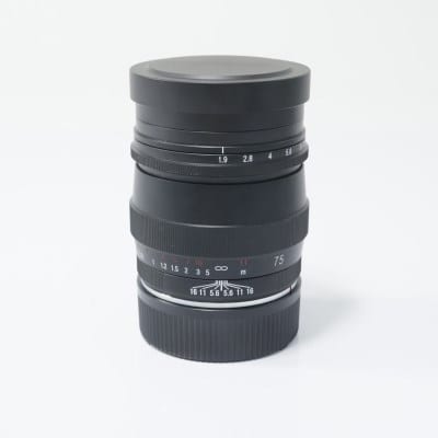 ULTRON 75mm F1.9 MC VM