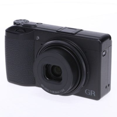 RICOH GR III