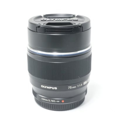 M.ZUIKO DIGITAL ED 75mm F1.8 ブラック