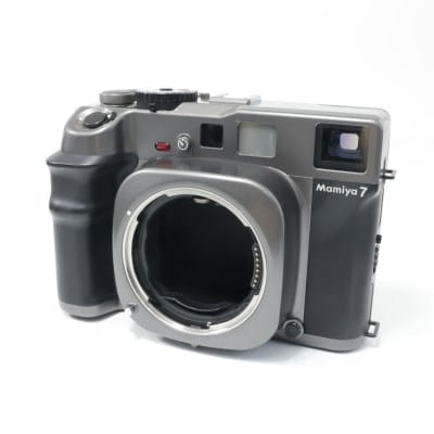 Mamiya 7