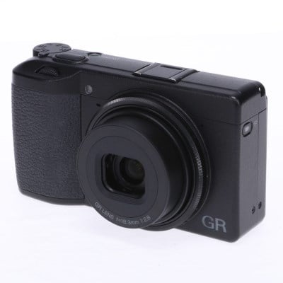 RICOH GR III