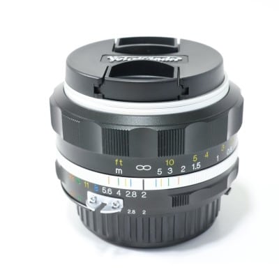ULTRON 40mm F2 Aspherical SLIIS (Ai-s) シルバーリム