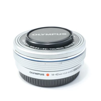 M.ZUIKO DIGITAL ED 14-42mm F3.5-5.6 EZ シルバー