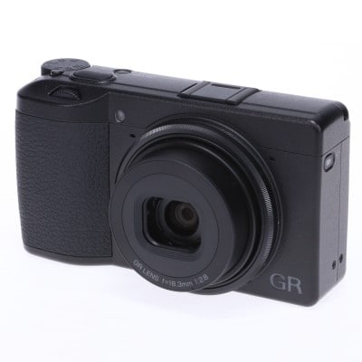 RICOH GR III