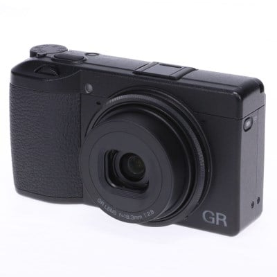 RICOH GR III