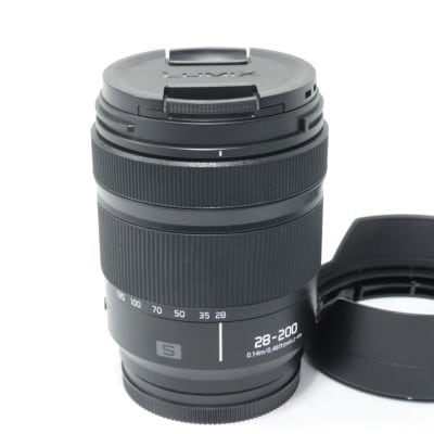 LUMIX S 28-200mm F4-7.1 MACRO O.I.S. S-R28200