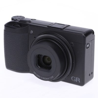 RICOH GR III