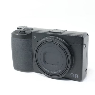 RICOH GR III