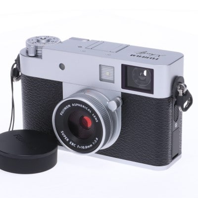 X half (FUJIFILM X-HF1) シルバー