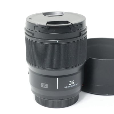 LUMIX S 35mm F1.8 S-S35