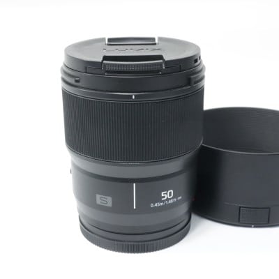 LUMIX S 50mm F1.8 S-S50