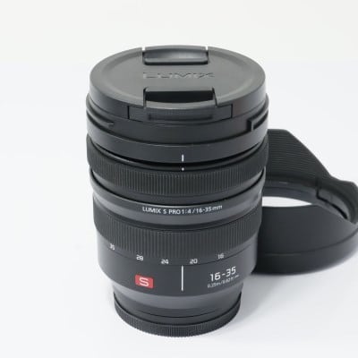 LUMIX S PRO 16-35mm F4 S-R1635