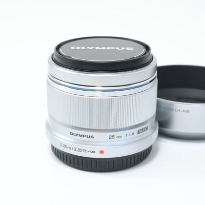 M.ZUIKO DIGITAL 25mm F1.8 シルバー