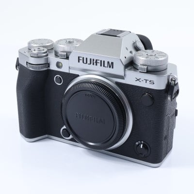 FUJIFILM X-T5 ボディ シルバー (日本語・英語版)