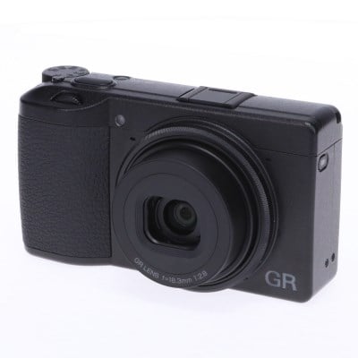 RICOH GR III