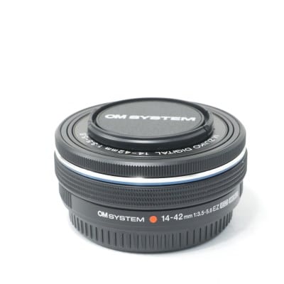 OM SYSTEM M.ZUIKO DIGITAL ED 14-42mm F3.5-5.6 EZ ブラック