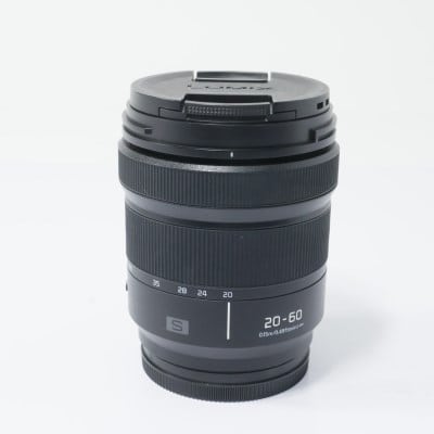 LUMIX S 20-60mm F3.5-5.6 S-R2060